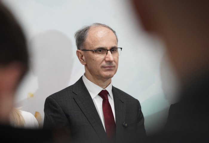 Macut: Potrebno više usaglašavanja među ministarstvima, svi ministri pod lupom