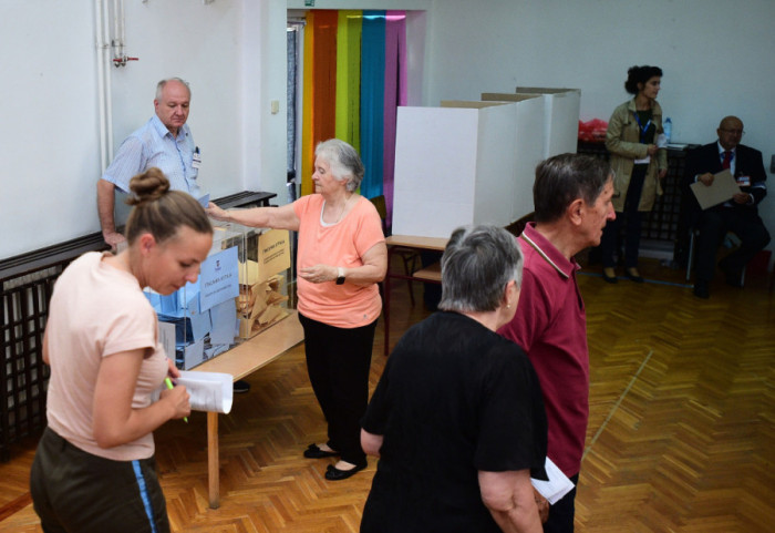 Izborna komisija u Knjaževcu naložila opozicionoj listi "Koalicija Promene" da u roku od 48 sati ukloni nedostatke