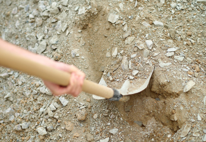 Pronađeni posmrtni ostaci u Orahovcu, sumnja se da pripadaju nestalima za vreme rata na KiM
