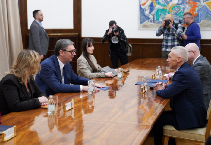 (FOTO) Vučić razgovarao sa ambasadorom Rusije o međunarodnim prilikama i energetskoj stabilnosti