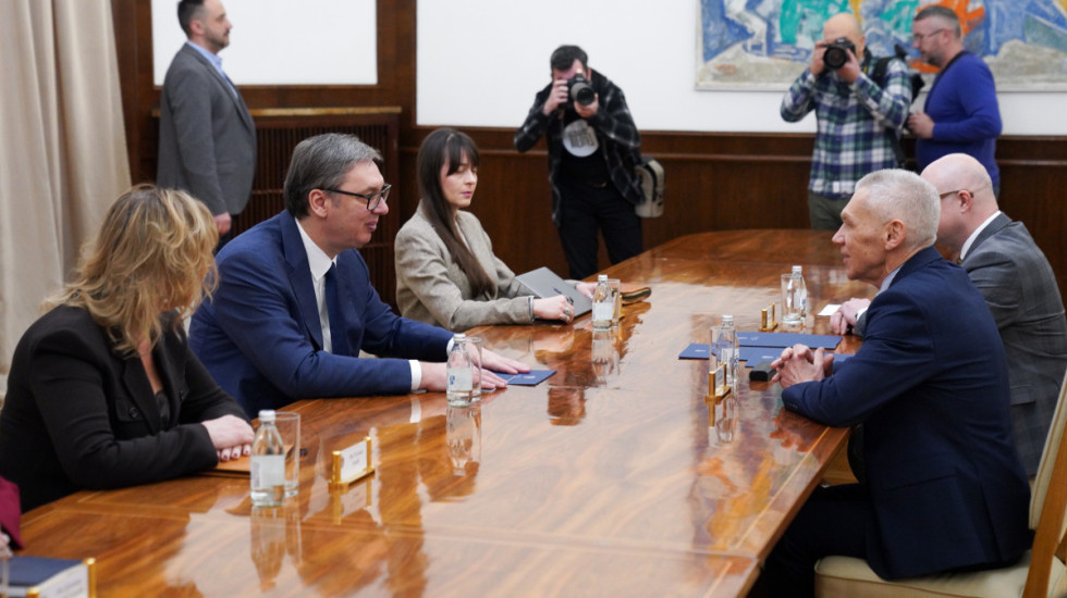 (FOTO) Vučić razgovarao sa ambasadorom Rusije o međunarodnim prilikama i energetskoj stabilnosti