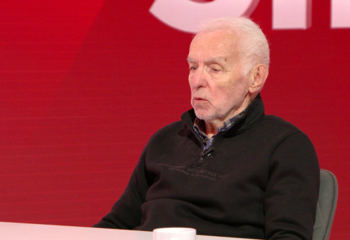 Bivši ambasador u Berlinu za Newsmax Balkans: Rat u Ukrajini bio je izgovor za širenje panične atmosfere širom Evrope