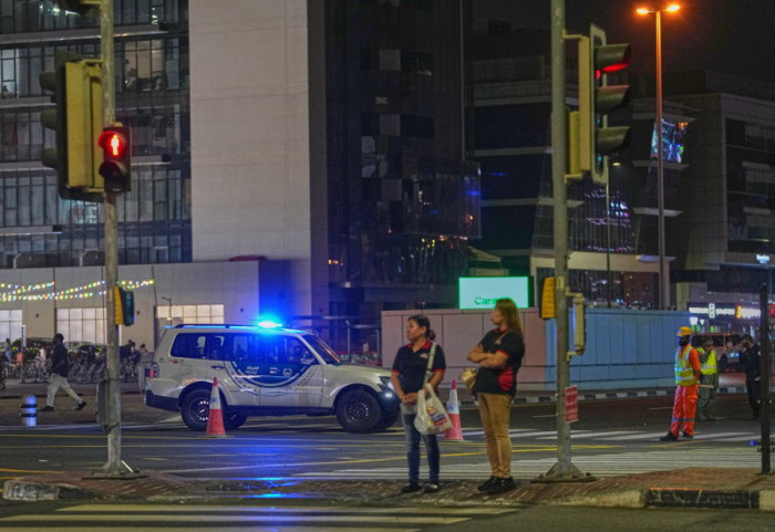 (FOTO/VIDEO) Sukob na Bliskom istoku: Pogođena marina u Abu Dabiju