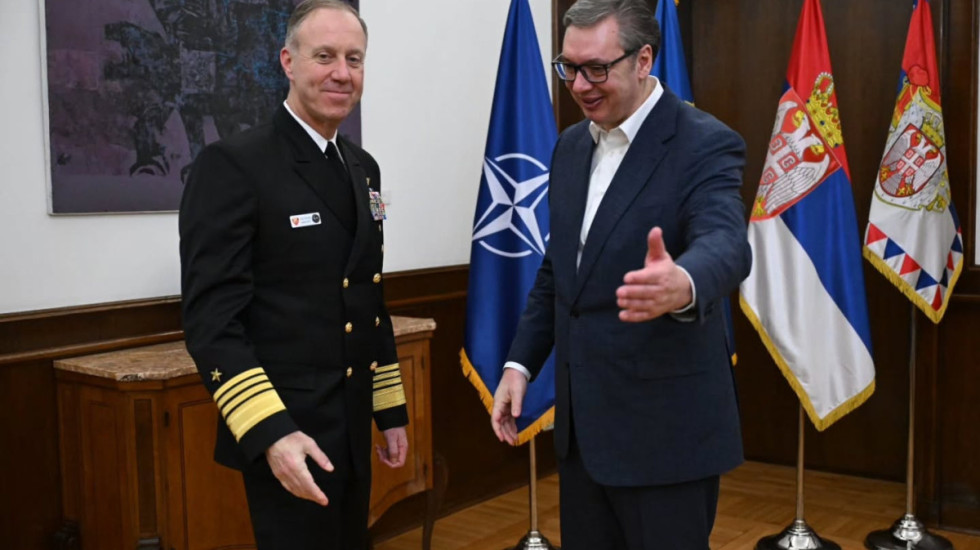 Vučić sa Vajkofom o jačanju saradnje Srbije i NATO:"Redovan dijalog i međusobno poverenje ostaju ključ za stabilnost"