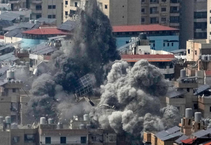 (FOTO/VIDEO) Sedmi dan sukoba na Bliskom istoku: SAD tvrde da su izvele najveći napad do sada, Iran upozorio Evropu