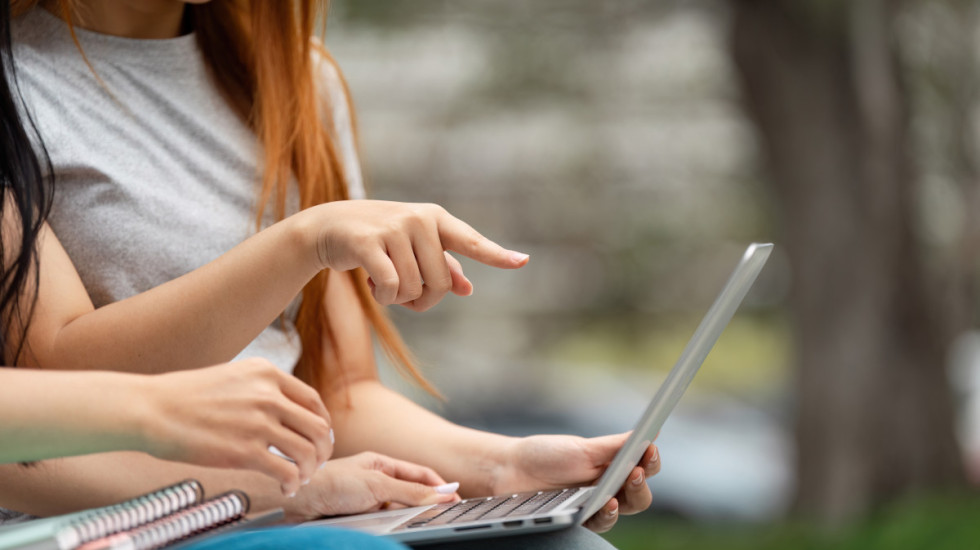 EU uvodi obaveznu transparentnost plata u oglasima za posao: Da li će taj model biti primenjen i u Srbiji