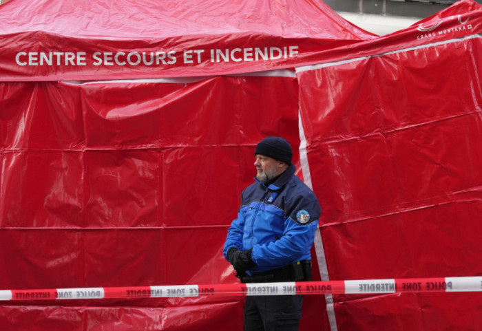 Najmanje šestoro poginulo nakon što se muškarac zapalio u autobusu u Švajcarskoj