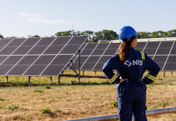 NIS pustio u rad solarnu fotonaponsku elektranu na tlu u Novom Sadu