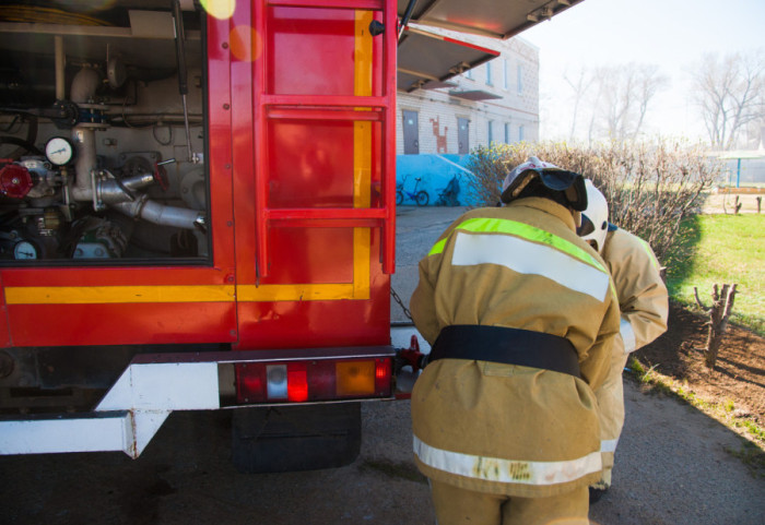 Dva velika požara u industrijskoj zoni kod Nice: Evakuisano više od 200 ljudi