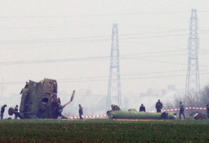 (FOTO) Sedam života izgubljeno u padu helikoptera Mi‑17 kod Surčina: Bez pravnog epiloga 11 godina