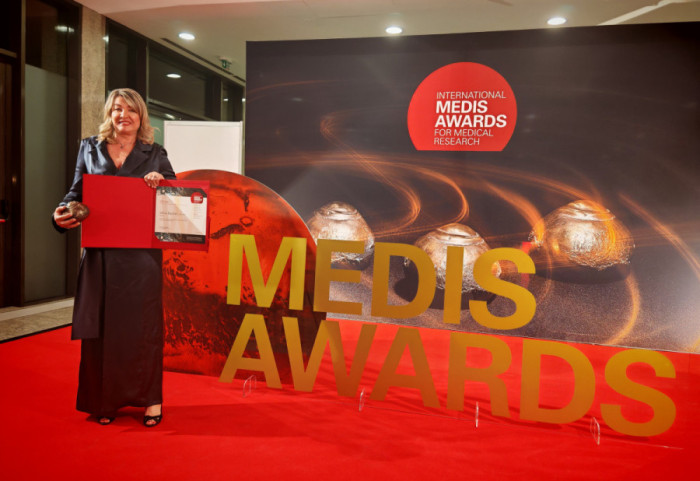 Prof. dr Milica Bajčetić dobitnica medicinskog Oskara za istraživanje o mini tableti namenjenoj bebama