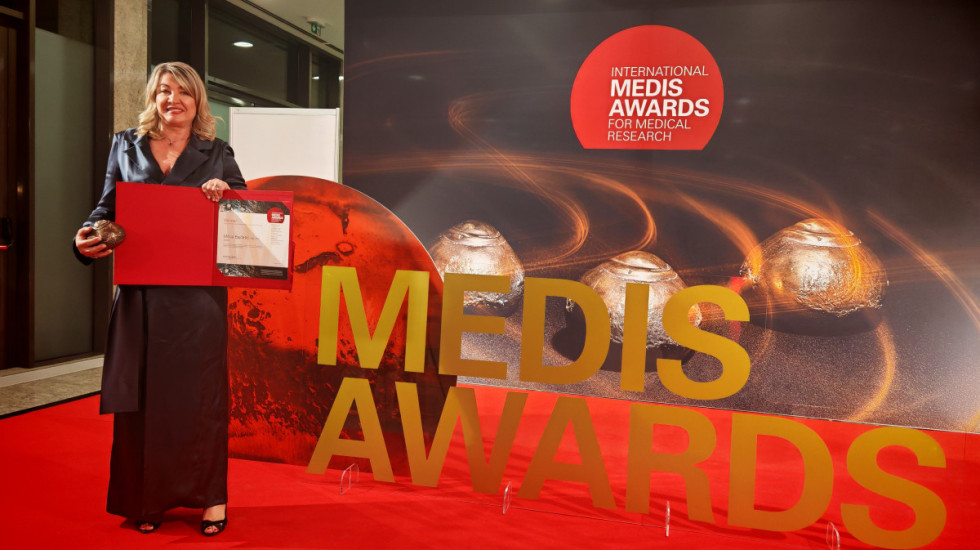 Prof. dr Milica Bajčetić dobitnica medicinskog Oskara za istraživanje o mini tableti namenjenoj bebama