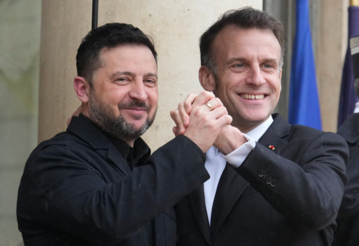 Makron i Zelenski o ublažavanju sankcija na rusku naftu: "Rusija greši ako misli da će joj rat u Iranu ponuditi predah"