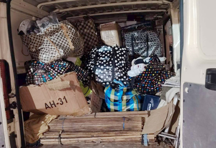 (FOTO) Oduzeta falsifikovana obuća i naočare vrednosti skoro devet miliona dinara