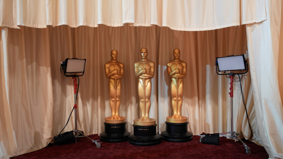 (FOTO) Ceremonija dodele Oskara: Holivud se sprema za najveću filmsku proslavu, ko su glavni nominovani