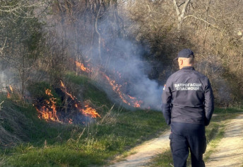 MUP apeluje na opreznost kod upotrebe otvorenog plamena: "Leti pojačana opasnost od požara"