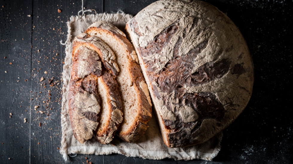 Zašto je hleb od kiselog testa popularan i šta on radi za vaša creva