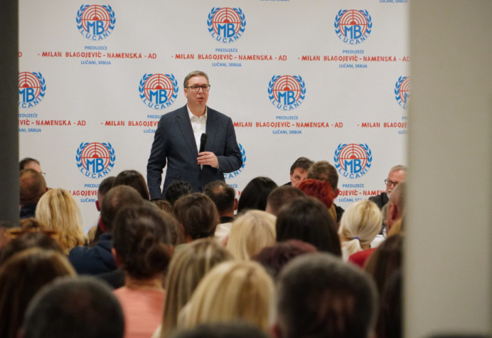 (FOTO/VIDEO) Vučić u Kotraži: Otvorićemo nova radna mesta, a penzije će i ove godine ponovo i značajno da rastu