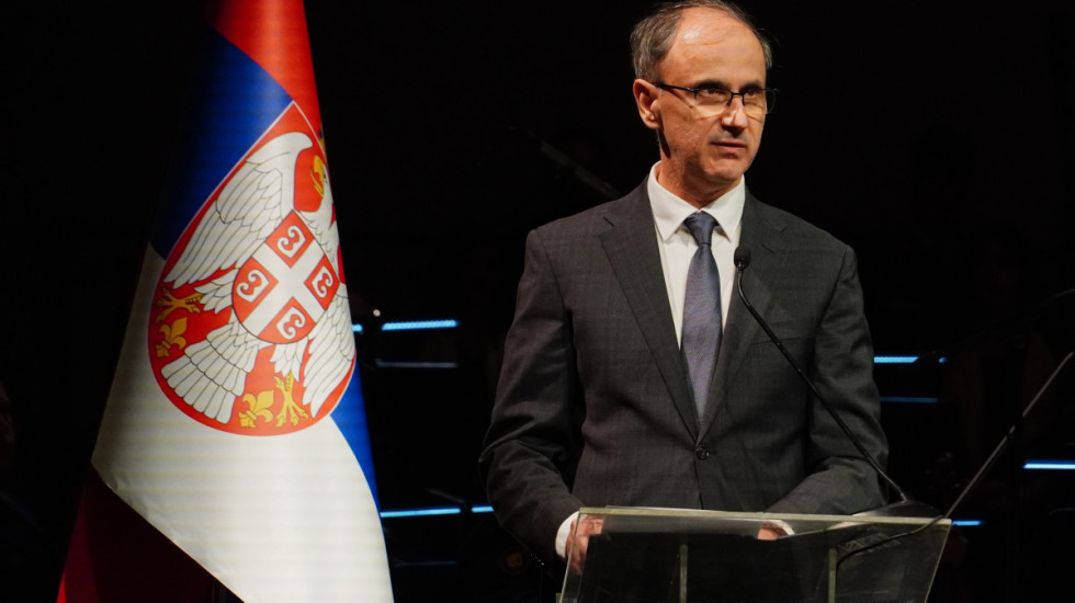 Macut čestitao Mađaru izbor na mesto premijera: "Dijalog najbolji put za dalje jačanje odnosa dve zemlje"