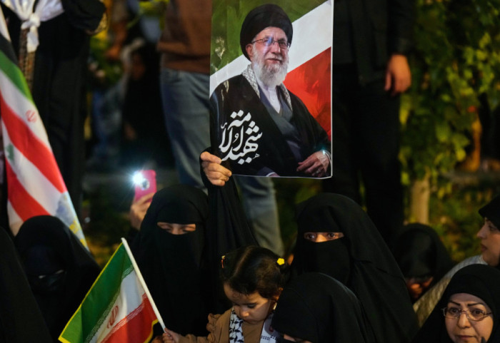 Šta se menja u Iranu nakon ubistva Laridžanija i Hamneija: "Do smene režima neće doći, NATO prolazi kroz izazove"