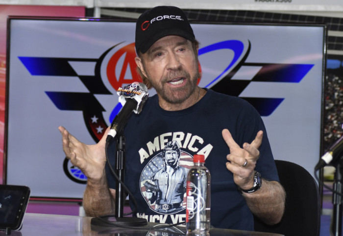 Preminuo Čak Noris u 86. godini