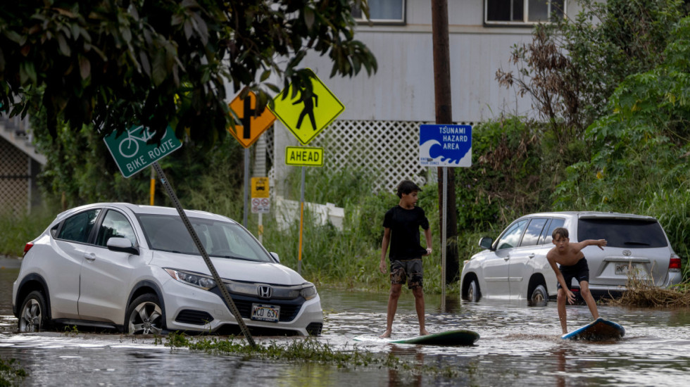 Poplave na Havajima najgore u poslednjih 20 godina, napravile štetu od milijardu dolara