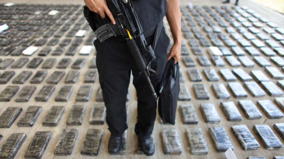 Holandska policija razbila lanac šverca kokaina: Zaplenjeno više od tri tone droge, osmoro uhapšeno