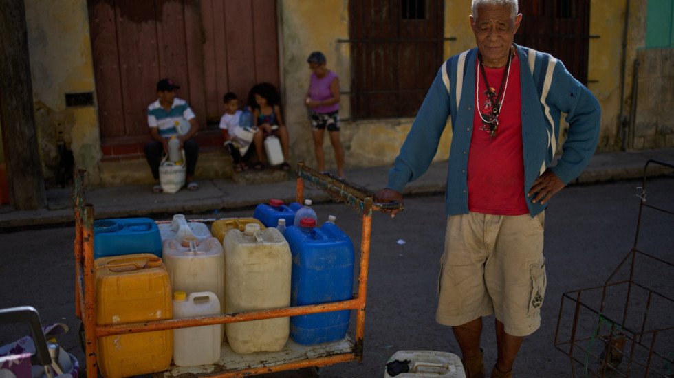 Počela obnova energetskog sistema na Kubi, oko 72.000 korisnika dobilo struju posle kolapsa mreže