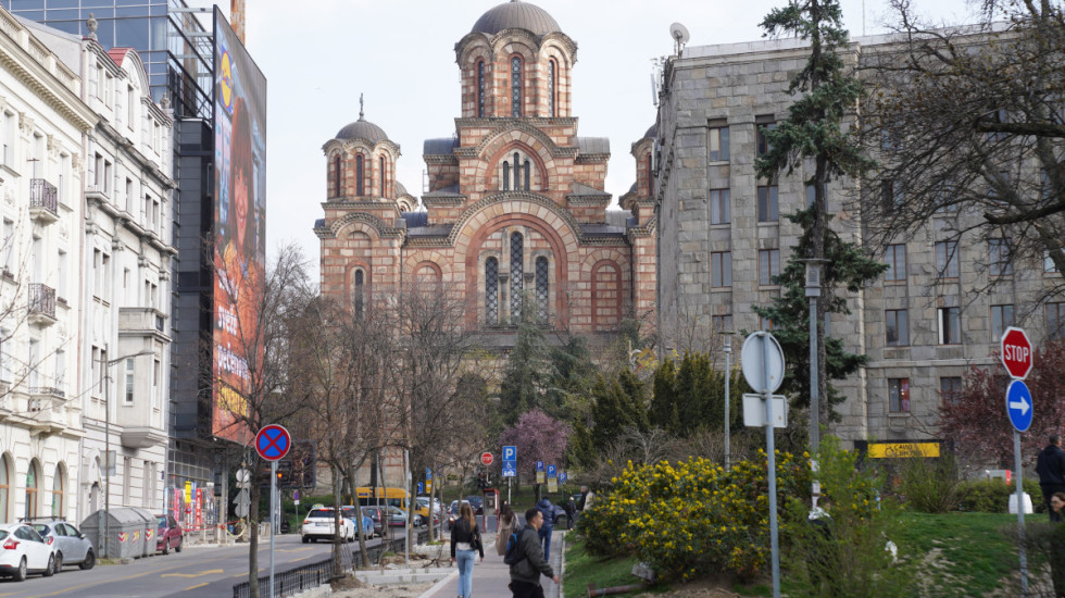 Promenljivo oblačno sa sunčanim intervalima, uveče ponegde kratkotrajna kiša: Temperatura do 16 stepeni