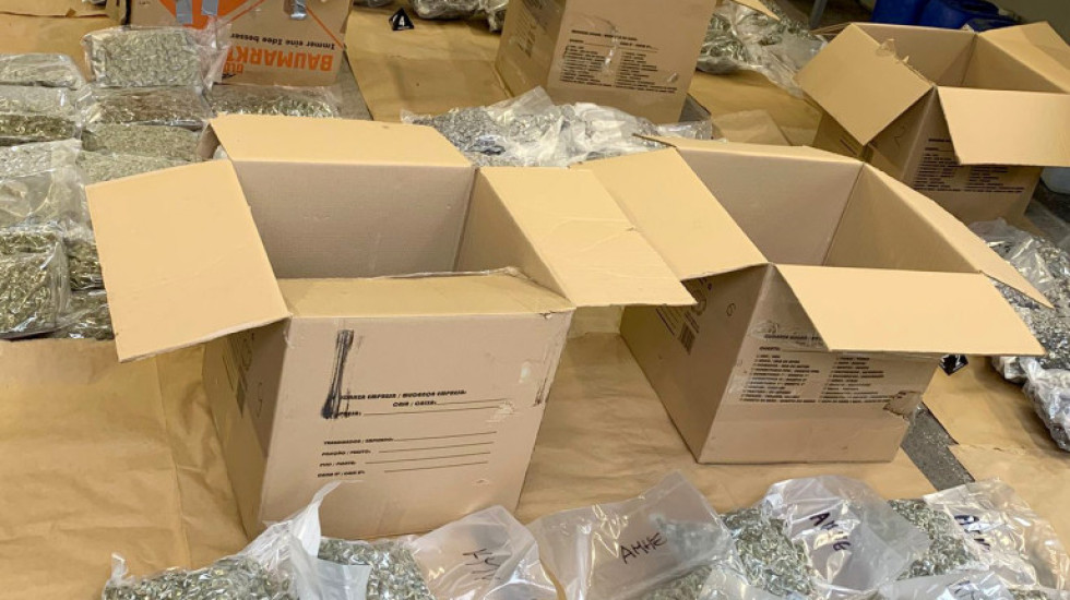 Kamion sa 90 kilograma marihuane zaustavljen kod Šida: Uhapšen muškarac (31) iz Ivanjice