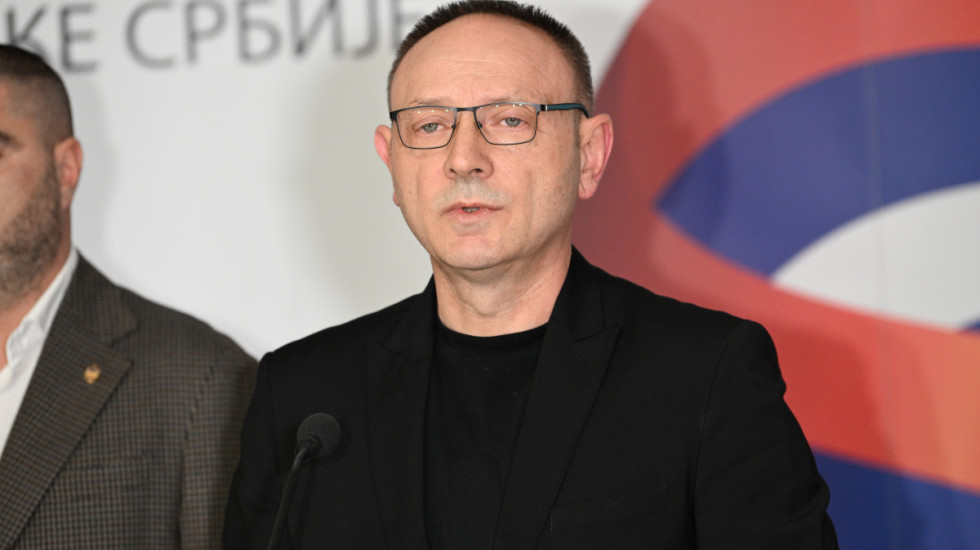 Vasiljević o incidentu kod Rektorata: Policija uz minimalnu upotrebu sile uspostavila red i nastavlja rad na slučaju