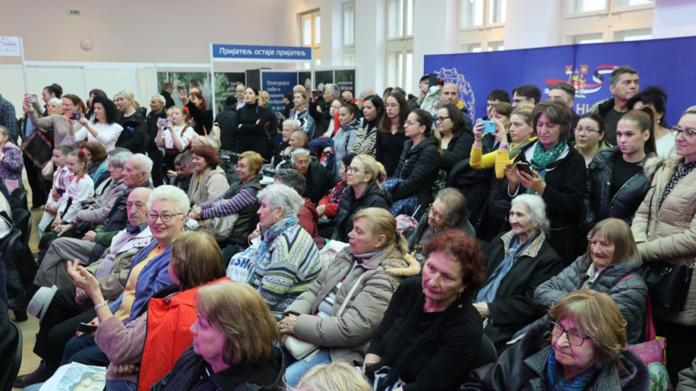 (FOTO) Otvoren Sajam penzionera u Nišu: "Njihov optimizam primer za sve"
