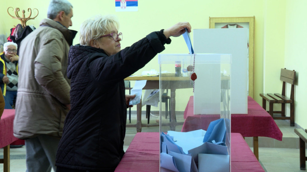 Na ponovljenim izborima u Bajinoj Bašti do 16 sati glasalo 67,71 odsto birača
