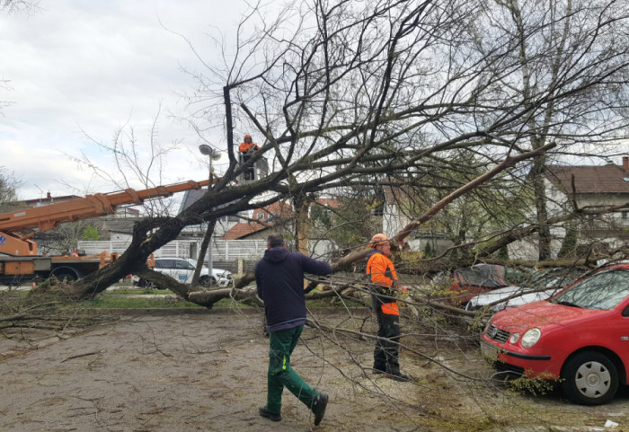 Nakon nevremena u Zagrebu otvoreni vrtići, škole i dalje bez nastave