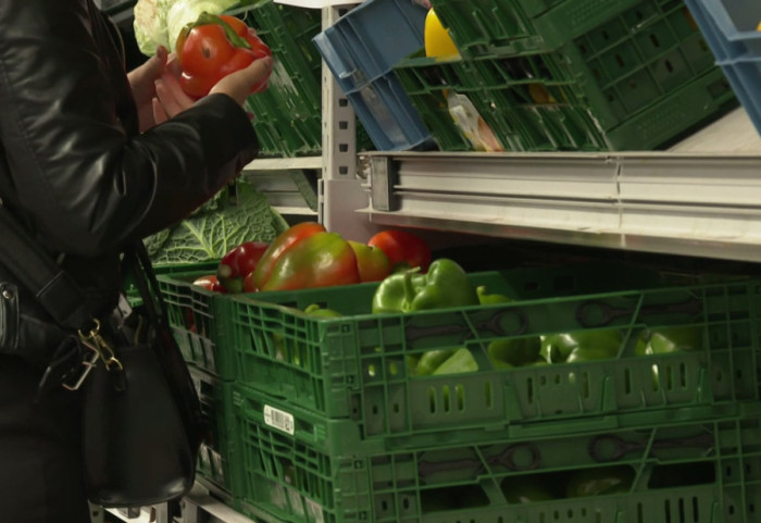 Ograničene marže, iste cene: Zašto namirnice u Srbiji ne pojeftinjuju?