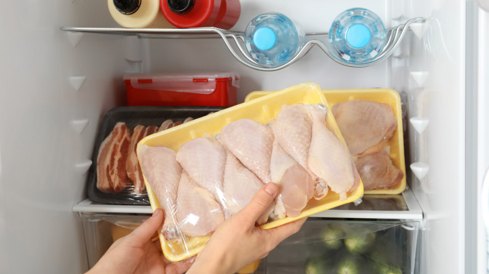 Koliko dugo piletina može da stoji u frižideru: Saveti za pravilno skladištenje i pripremu