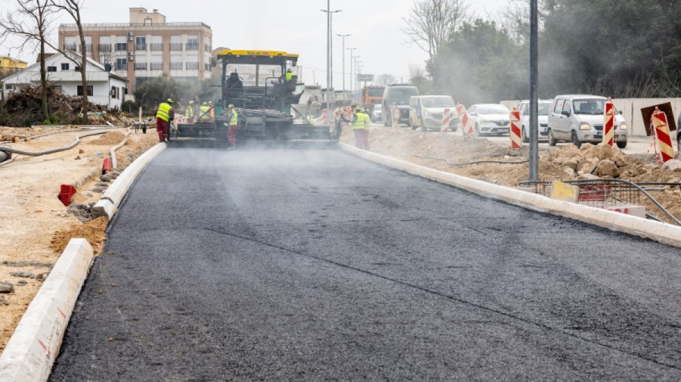 Pripreme za turističku sezonu: "Bulevar Tivat-Budva pod asfaltom do početka juna"