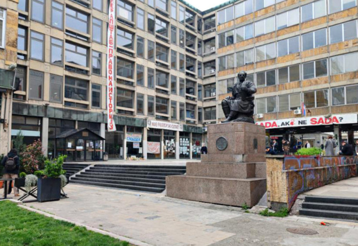 Vučić o tragediji na Filozofskom fakultetu: Studentkinja se ponašala normalno uoči smrti, bila je na to naterana