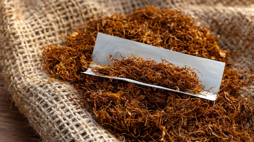 Skoro 350.000 komada cigareta i 300 kilograma sitno rezanog duvana zaplenjeno u Zagrebu