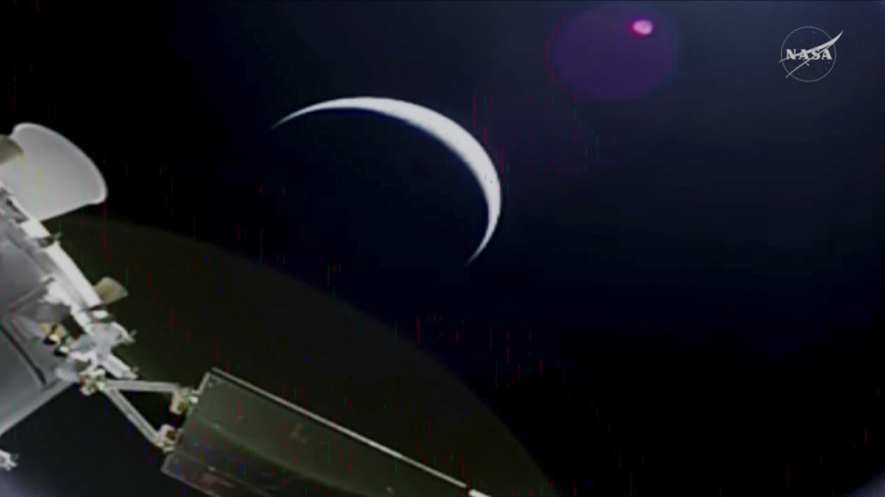 (FOTO)  "Prelep prizor": Svemirska posada misije Artemis II bliža Mesecu nego Zemlji