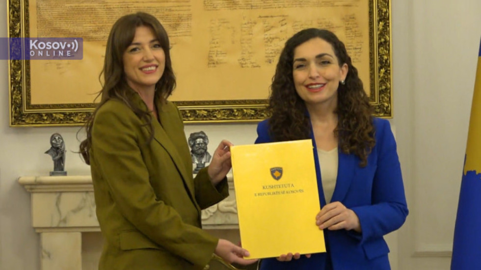 Okončan mandat Osmani, Aljbuljena Hadžiju vršilac dužnosti predsednika Kosova