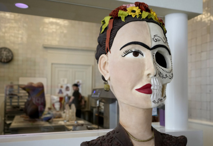 Kulturna zajednica Meksika protestuje zbog slanja dela Kalo i Rivere u Španiju