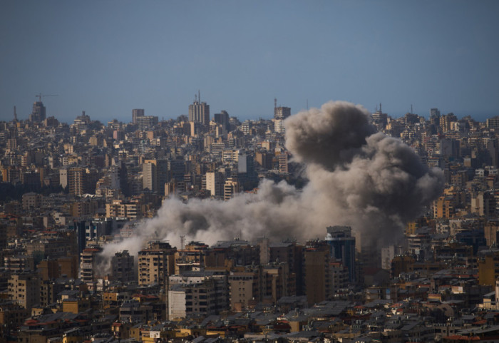 Skoro 1.500 ljudi, među kojima 130 dece, ubijeno u izraelskim napadima u Libanu