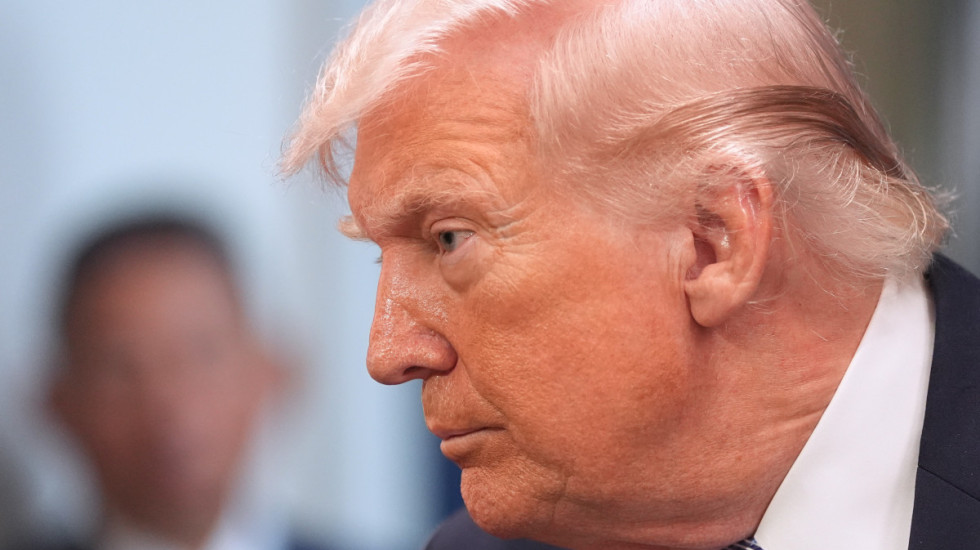 Teheran pod Trampovim ultimatumom: Iranci formirali živi zid oko energetskih postrojenja