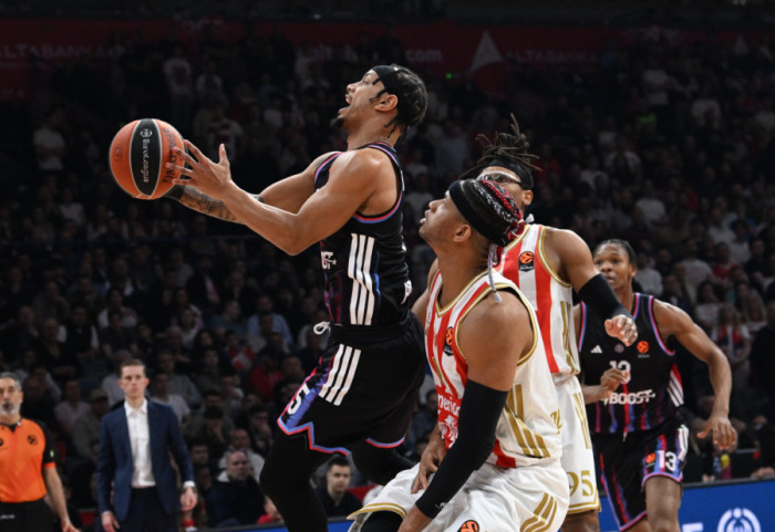 Zvezda savladala Pariz u Evroligi, Moneke najefikasniji