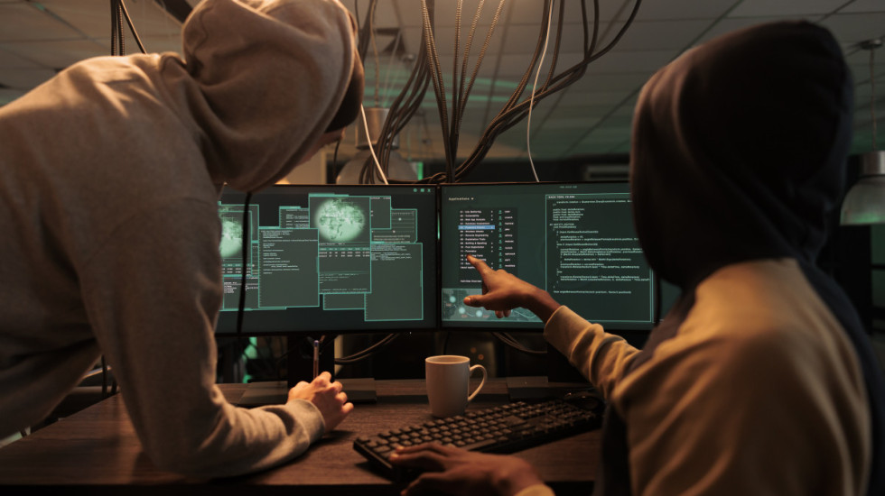 Nemačke bezbednosne službe upozoravaju na sajber-špijunažu: "Promenite šifre na vašim internet uređajima"