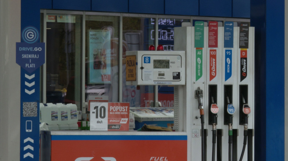 Tržište nafte i dalje nestabilno: Kakve cene građani mogu da očekuju na pumpama u skorije vreme