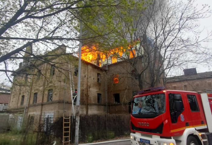 Maloletnici osumnjičeni da su zapalili objekat mlina u Obrenovcu, biće podnete krivične prijave