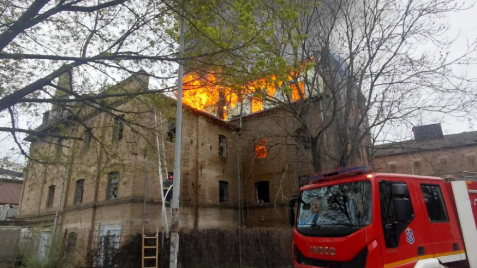 Maloletnici osumnjičeni da su zapalili Stari mlin u Obrenovcu, biće podnete krivične prijave