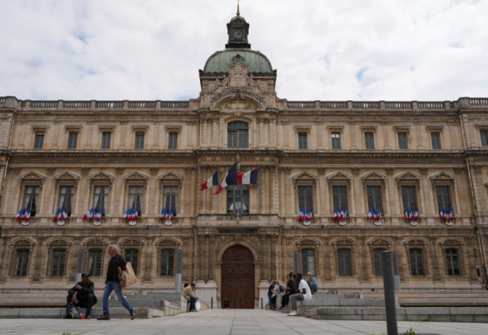 Francuska prelazi na Linux operativni sistem u javnom sektoru i institucijama